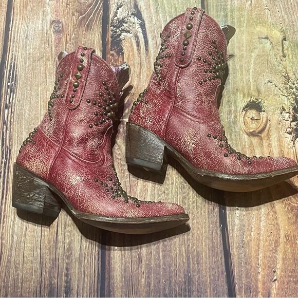 Old Gringo womens red studded distressed cowboy bootsSize 7 1/2 Preowned - Picture 4 of 16